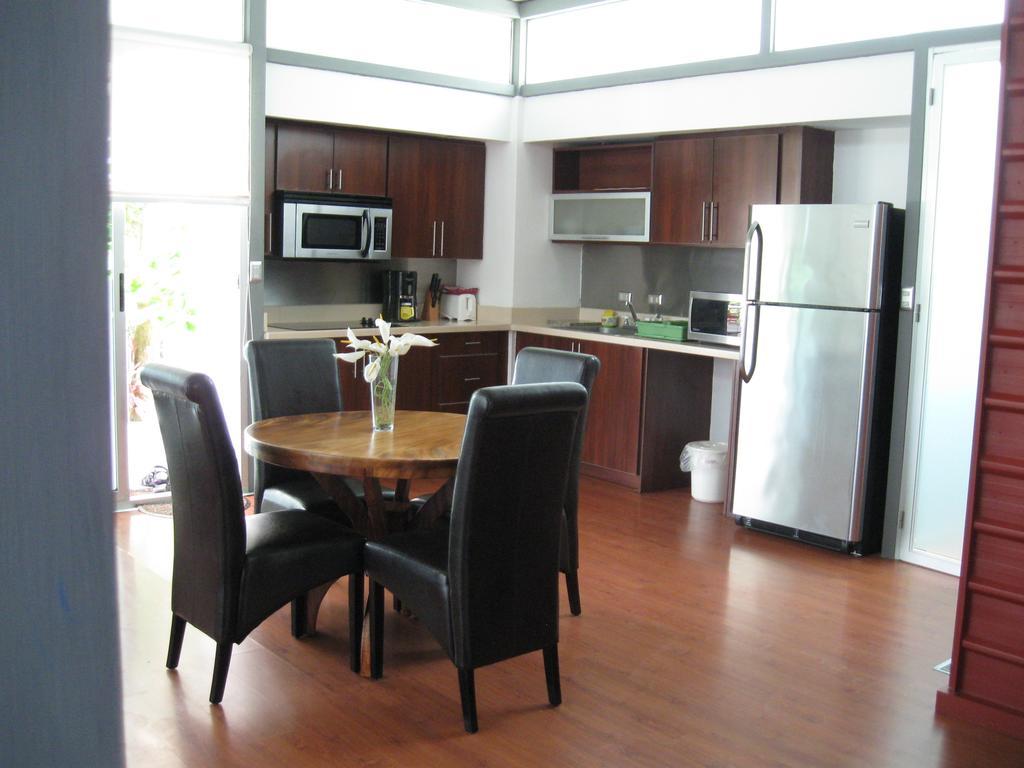 Hermosa Lofts Jacó Rum bild